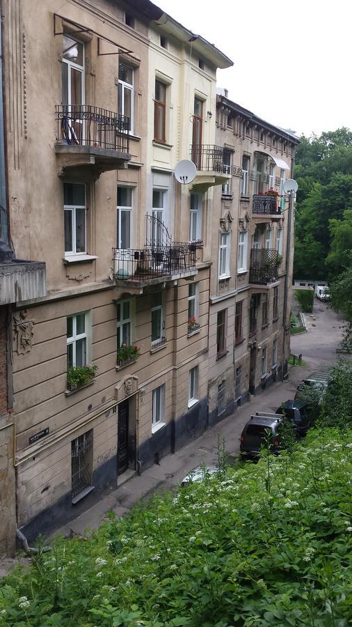 Near Citadel Apartment 2 Lviv Extérieur photo